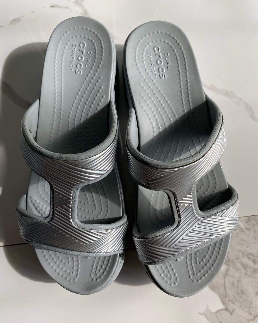 Crocs Metallic Silver Monterey, Women's Fashion, Footwear, Slippers and ...