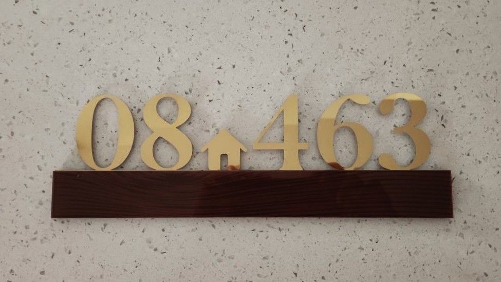 Customized Acrylic & Stainless Steel Sign/Signage/Door Unit Number/Door ...