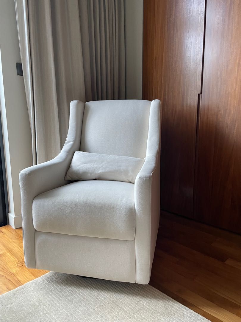 Davinci nursery chair best sale