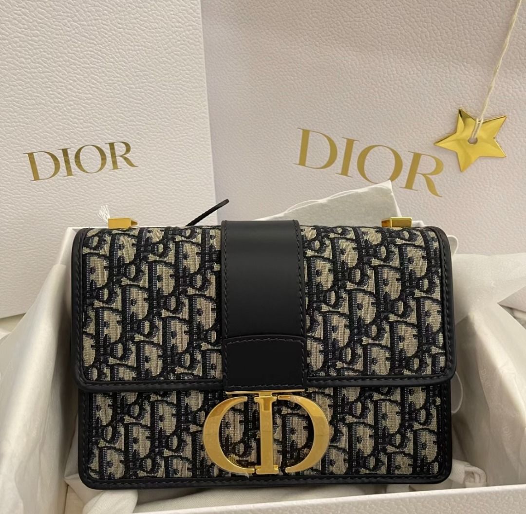 dior Montaigne 30 belt, Luxury, Bags & Wallets on Carousell