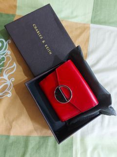 Dompet Charles & Keith