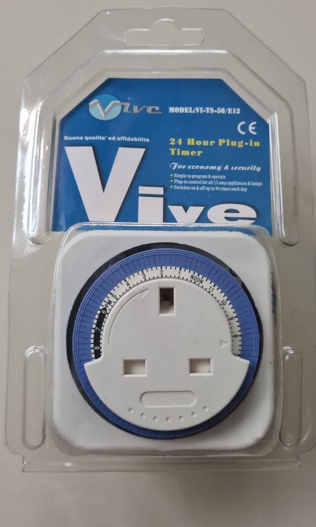 24hrs Timer Socket (Category: Electrical, Adaptors & Sockets) located in Singapore. Submitted by skyline168 (Listing ID 1208974600, Image 1). Description: .