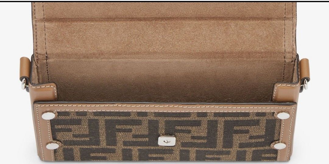 Shop FENDI Baguette soft trunk phone pouch (7AS139AFBVF1MLW) by label'sshop