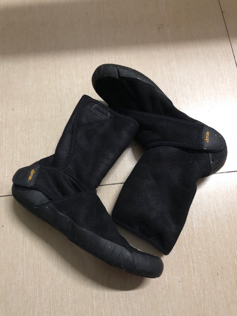 FiveFingers Vibram Furoshiki Shearling Mid Cut Boot 24.5 cm Women s Fashion Footwear Boots on Carousell