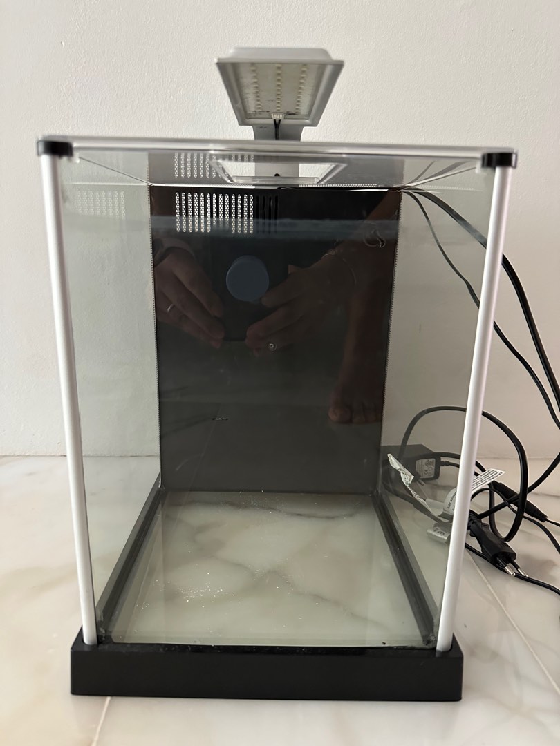 Fluval fish tank, Pet Supplies, Homes & Other Pet Accessories on Carousell