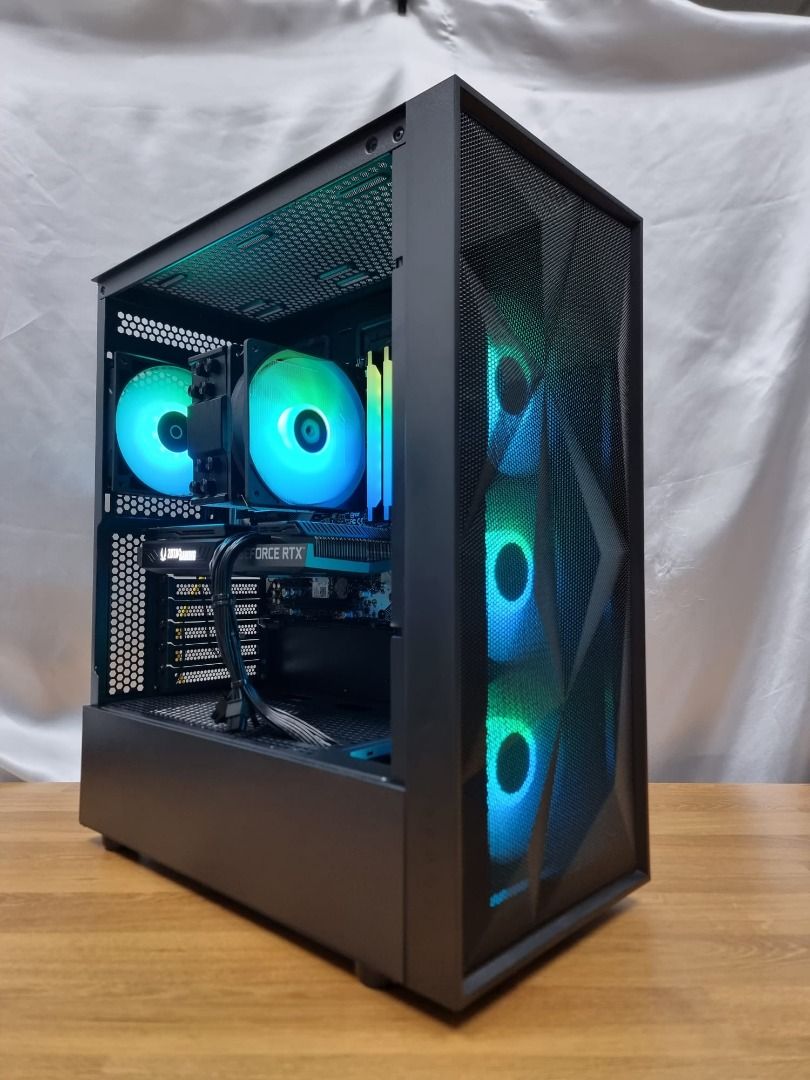 GAMING BEAST - 10700K RTX 2080 Ti - Be Quiet! Pure Base 500DX Build +  Benchmarks 
