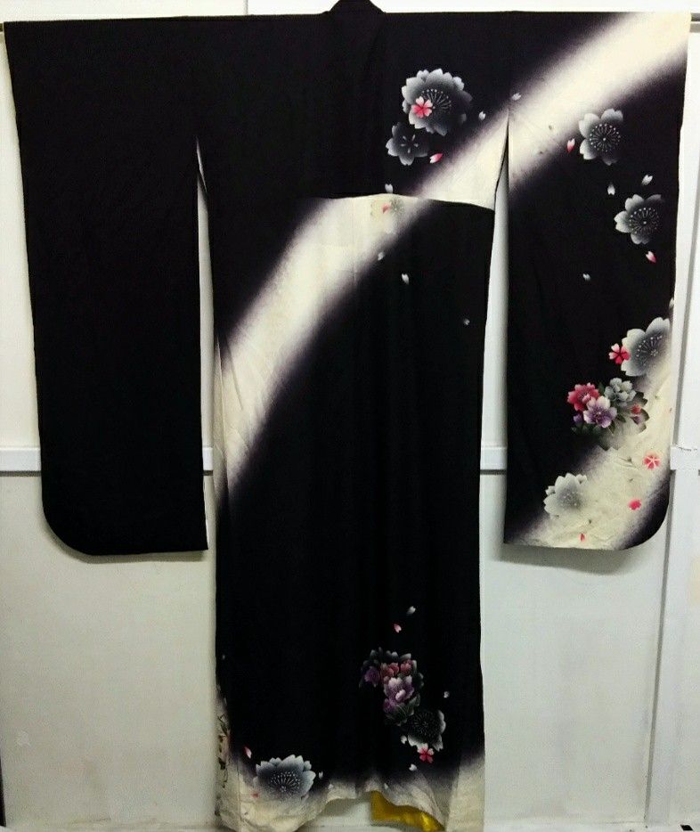 furisode Kimono Japan, Women's Fashion, Dresses & Sets, Traditional ...