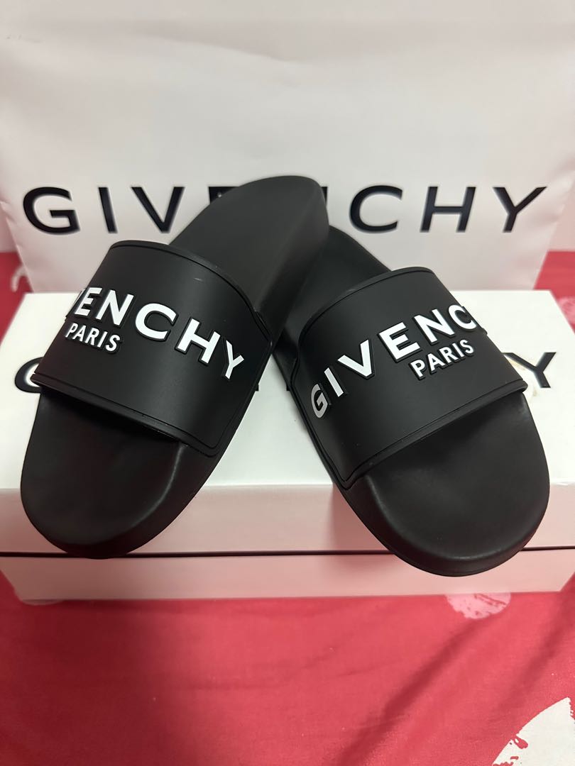 Givenchy slide, Women's Fashion, Footwear, Flats & Sandals on Carousell