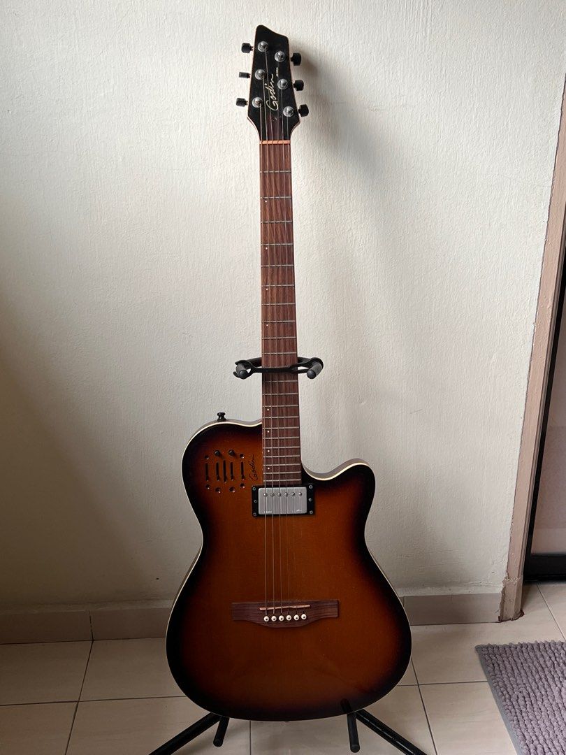 Godin hybrid deals guitar