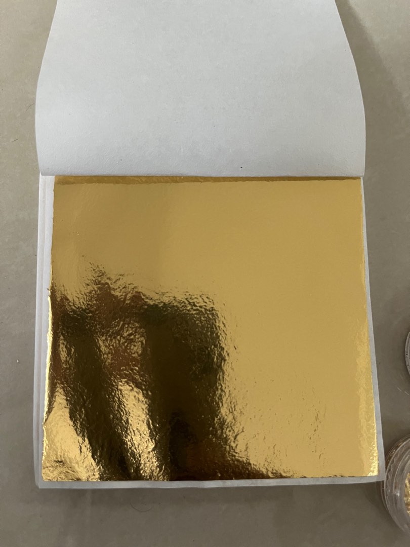 Gold leaf for art and craft work and resin 10 pieces, Hobbies & Toys