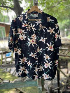 Paradise Found Magnum PI Black Hawaiian Shirt