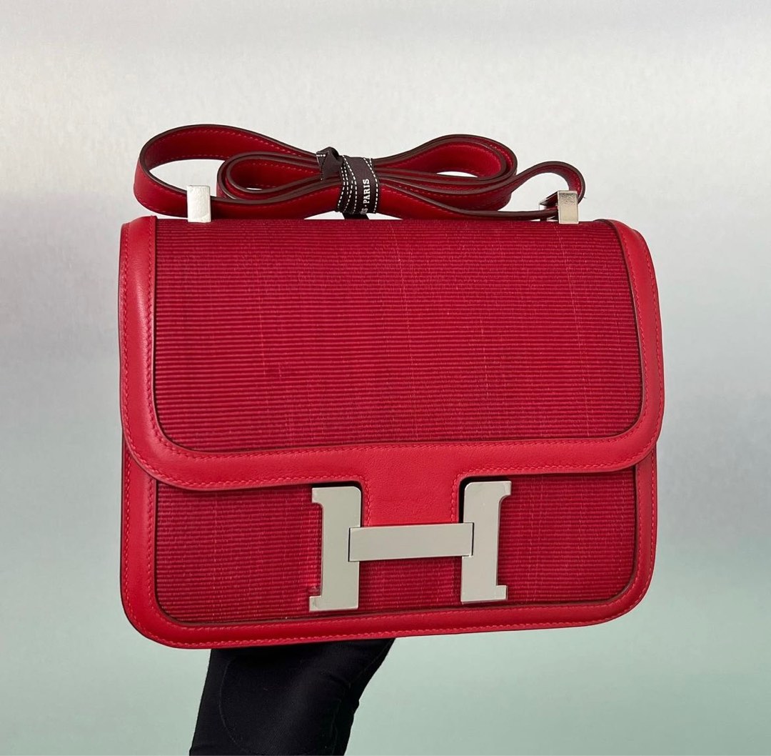 Hermes Constance 24 Red GHW RJC1244