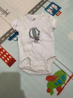 H&M Bodysuits dumbo