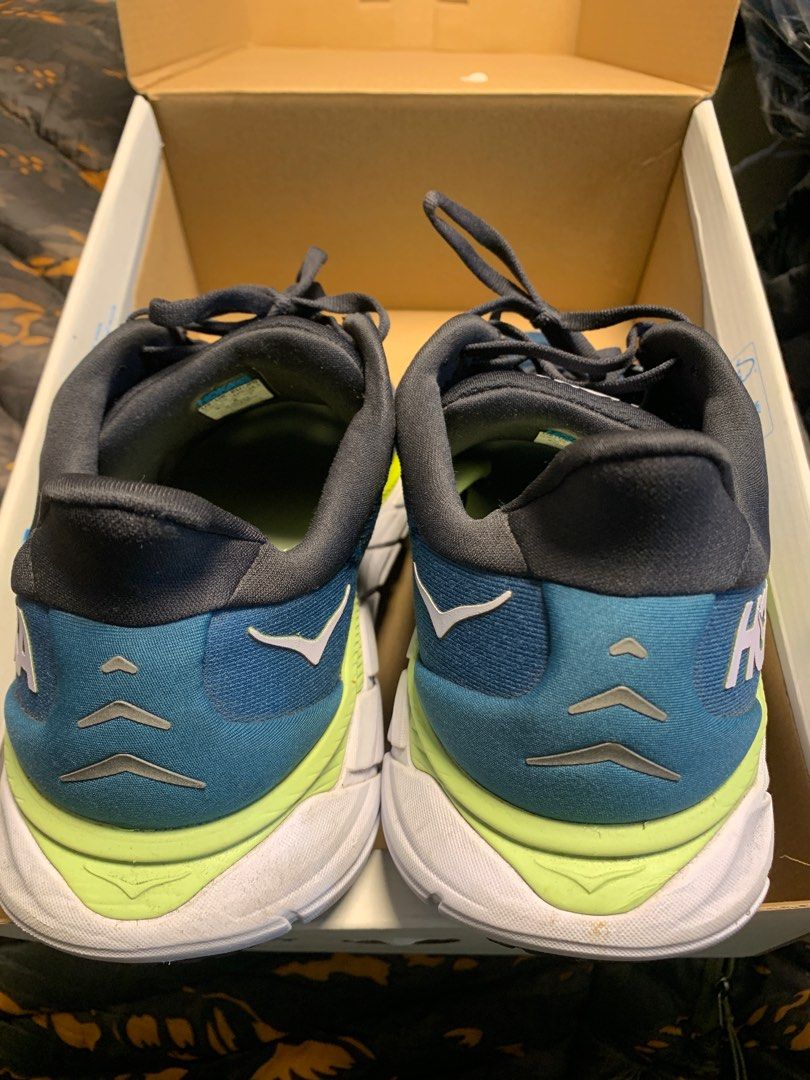 【週末限定値下】HOKA ARAHI6 27.5cm