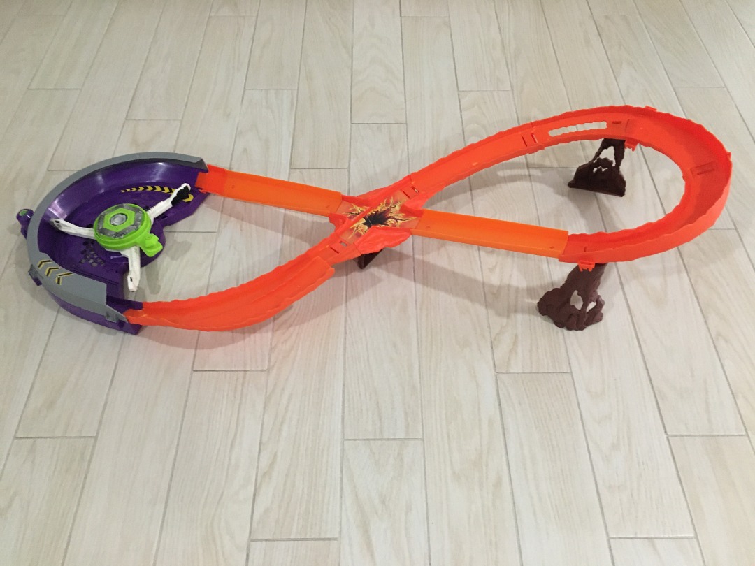 Hot wheels cheap lava race