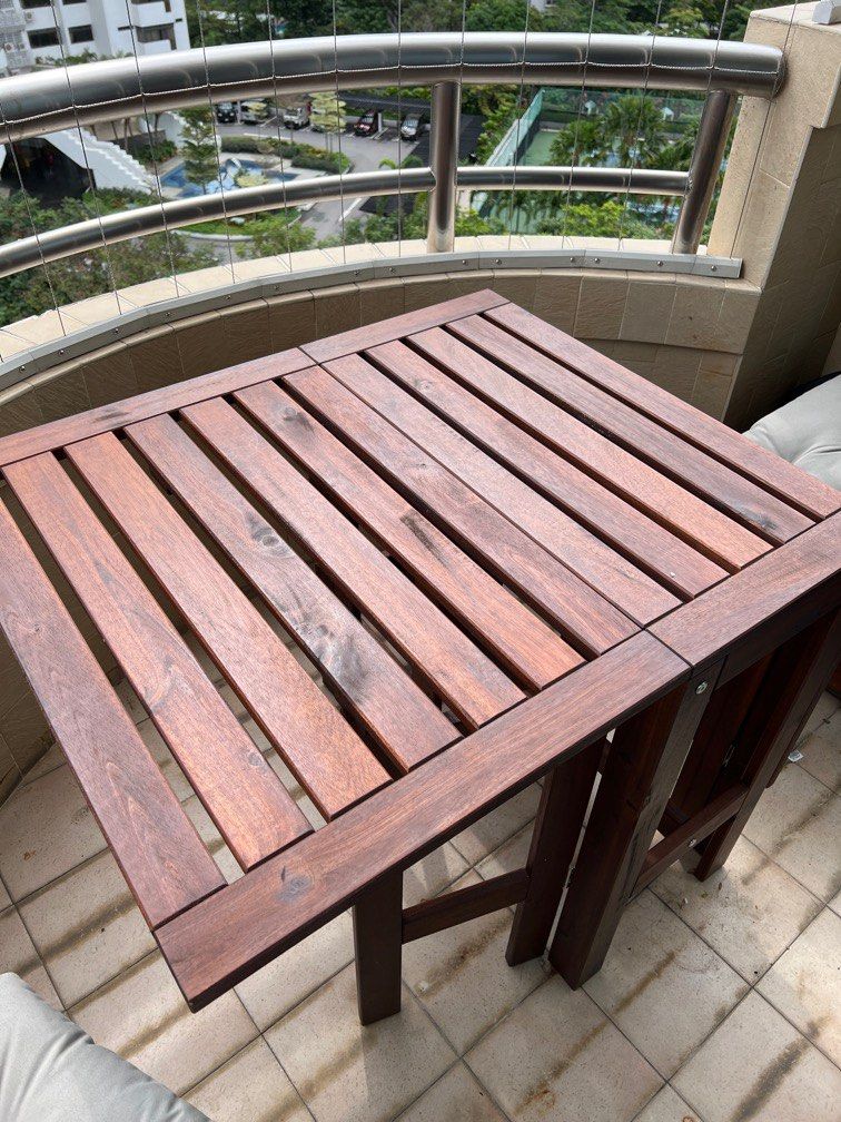 Moving out SALE IKEA outdoor furniture (1 table, 2 chairs, cover