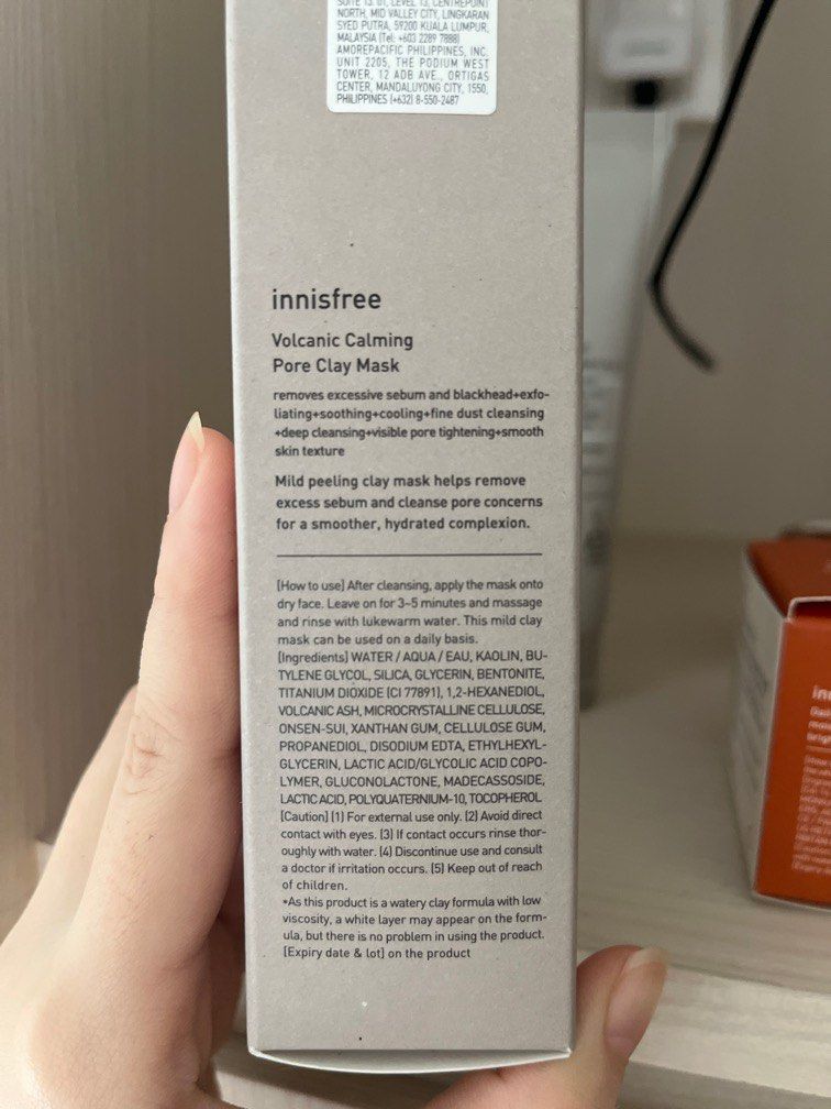 Innisfree Volcanic Calming Pore Clay Mask & Brightening Pore Sleeping