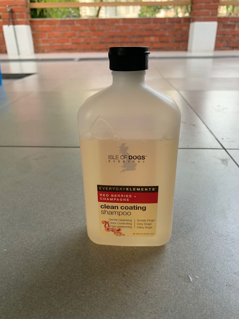 Isle of dog shampoo, Pet Supplies, Health & Grooming on Carousell