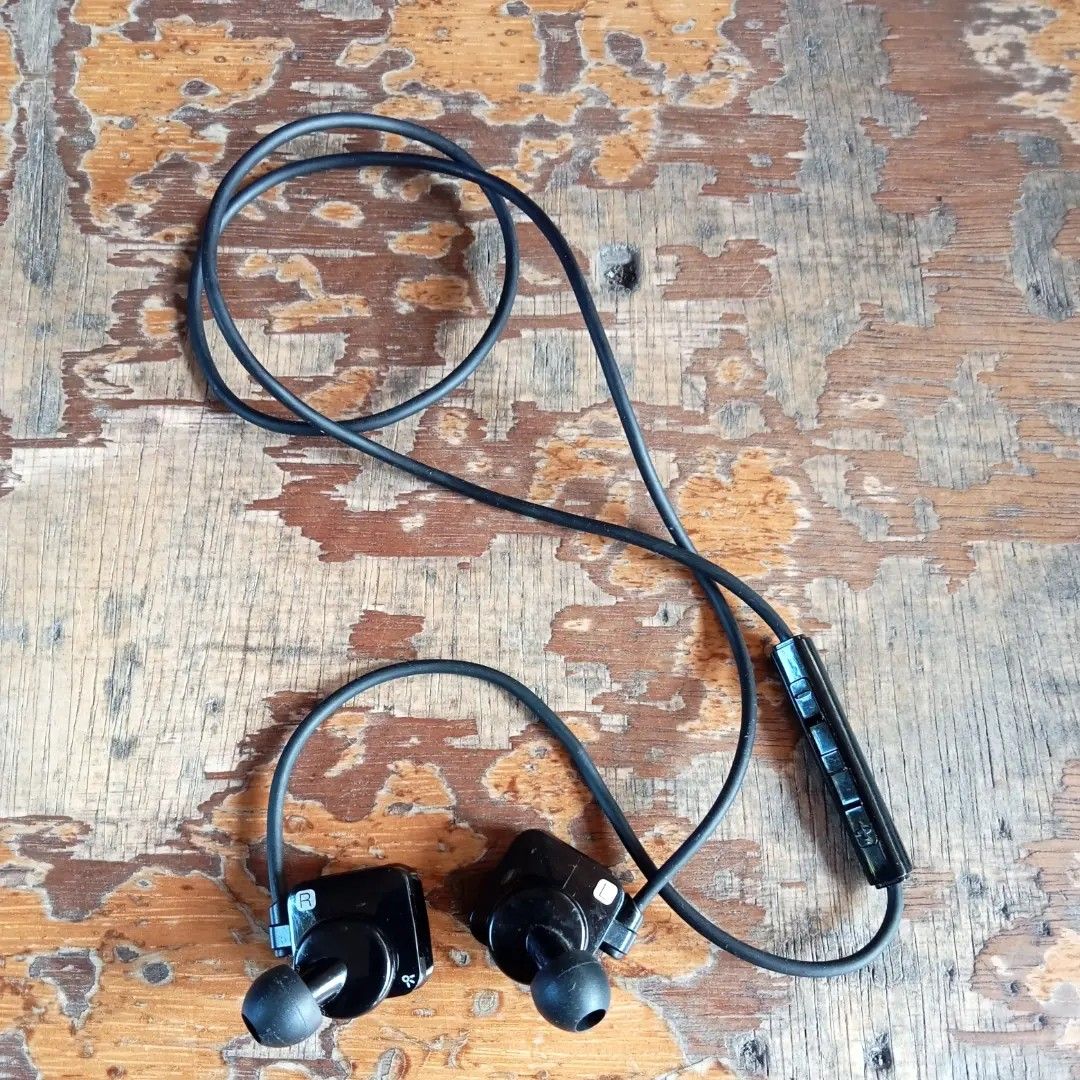 Jabra hot sale model ote23