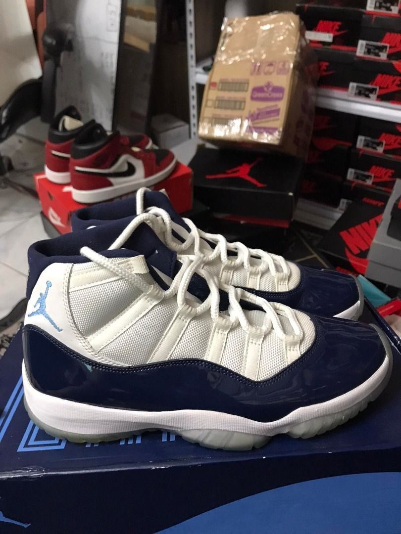 Jordan 11 Retro UNC Win Like 82 Size 9 Men s Fashion Footwear