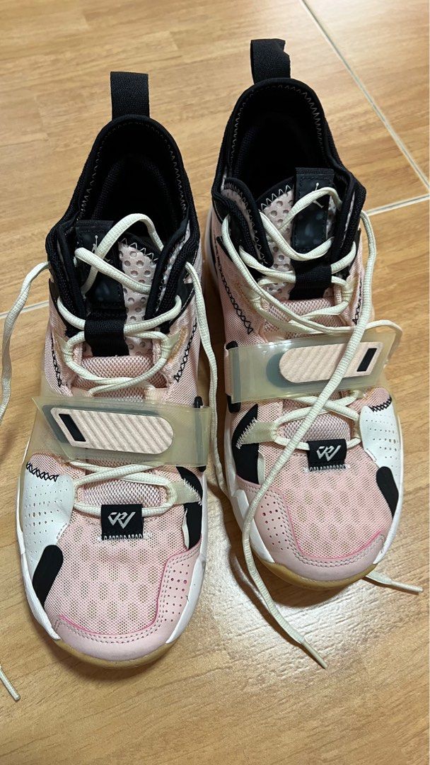 Russell westbrook shoes pink shop