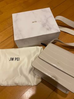 （分類：）位於 。 由 darongbb 提交（商品編號 1209020814，圖片 1）。簡介： 。