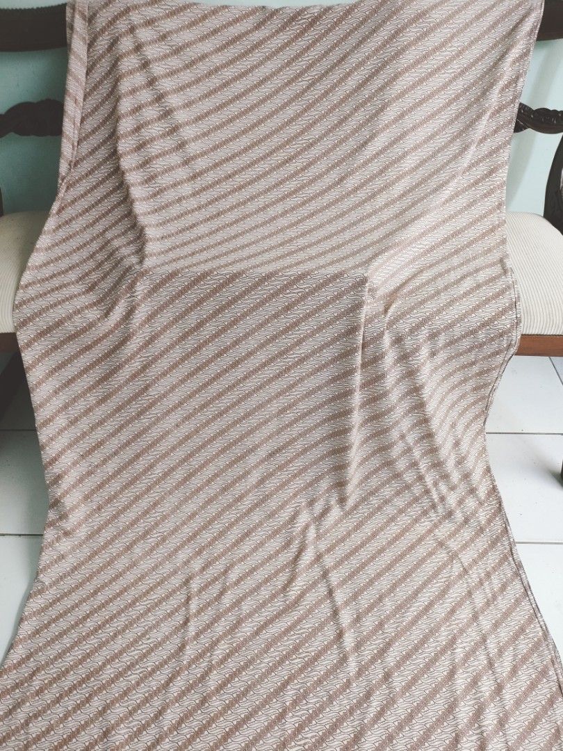 Kain jarik batik parang, Babies & Kids, Strollers, Bouncers & Carriers on Carousell