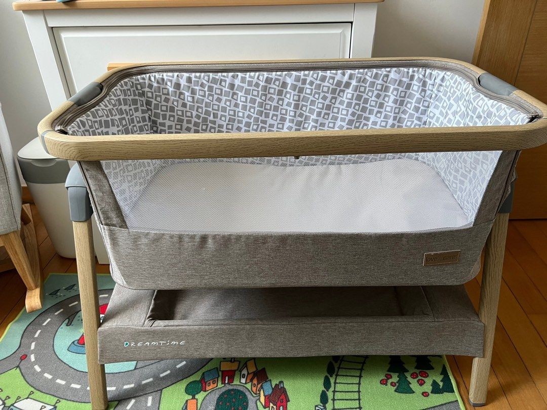 Babyco dreamtime bassinet hot sale