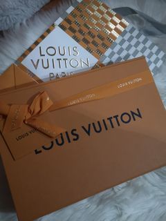 17x17x7cm Genuine Louis Vuitton LV Full Set Box Dust bag/Ribbon