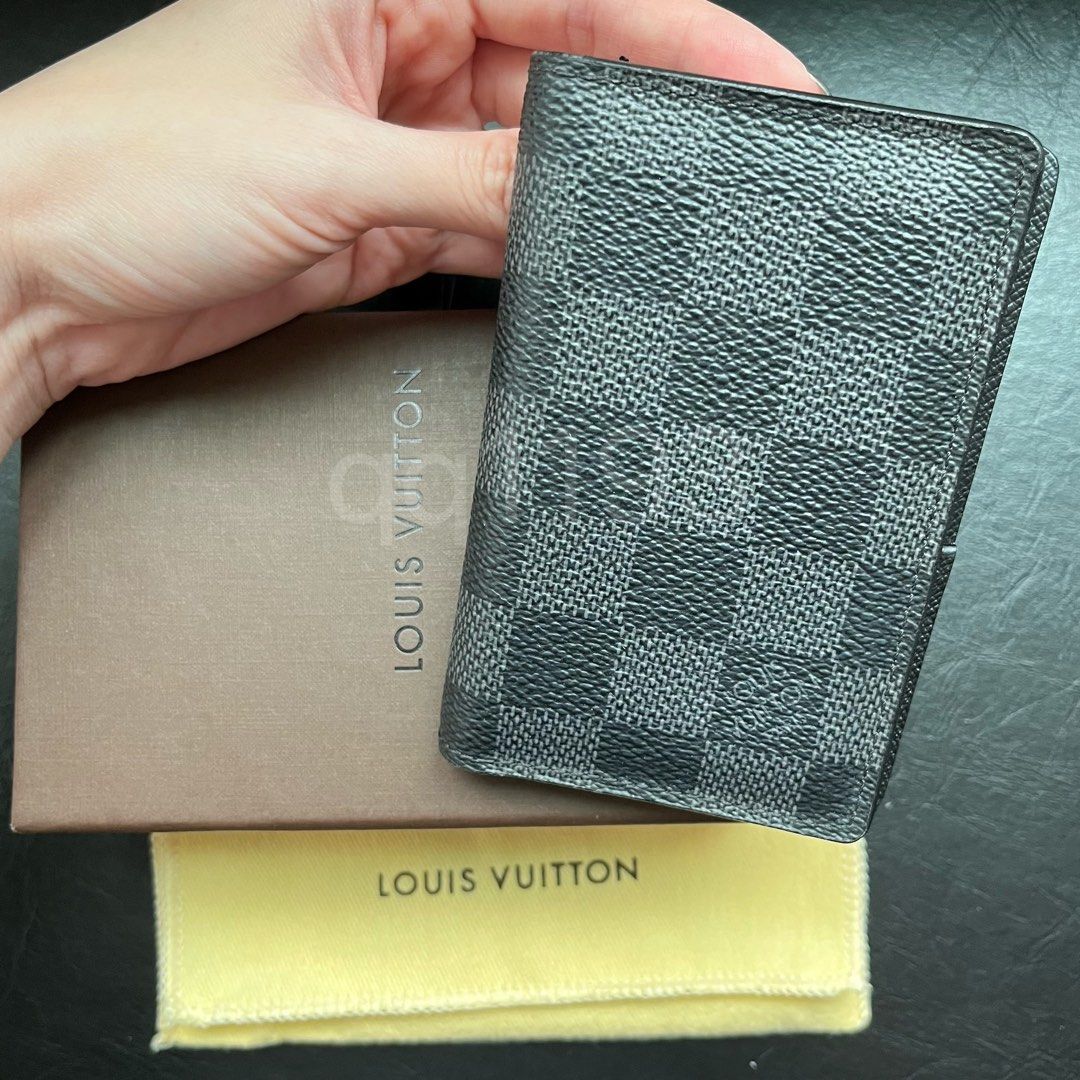 LV Card Holder, Men's Fashion, Watches & Accessories, Wallets & Card  Holders on Carousell