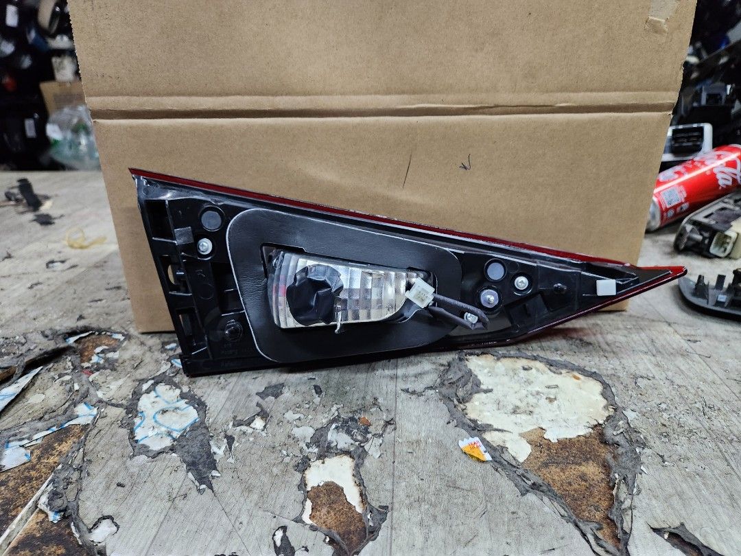 Brand New Mazda 3 BM BN Tail Lamp And Rear Boot Light OEM Car brand-new-mazda-3-bm-bn-tail-lamp-and-rear-boot-light-oem-car