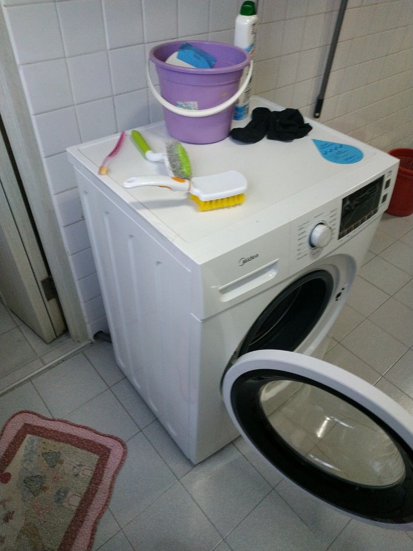 Midea front loader washing machine, TV & Home Appliances, Washing
