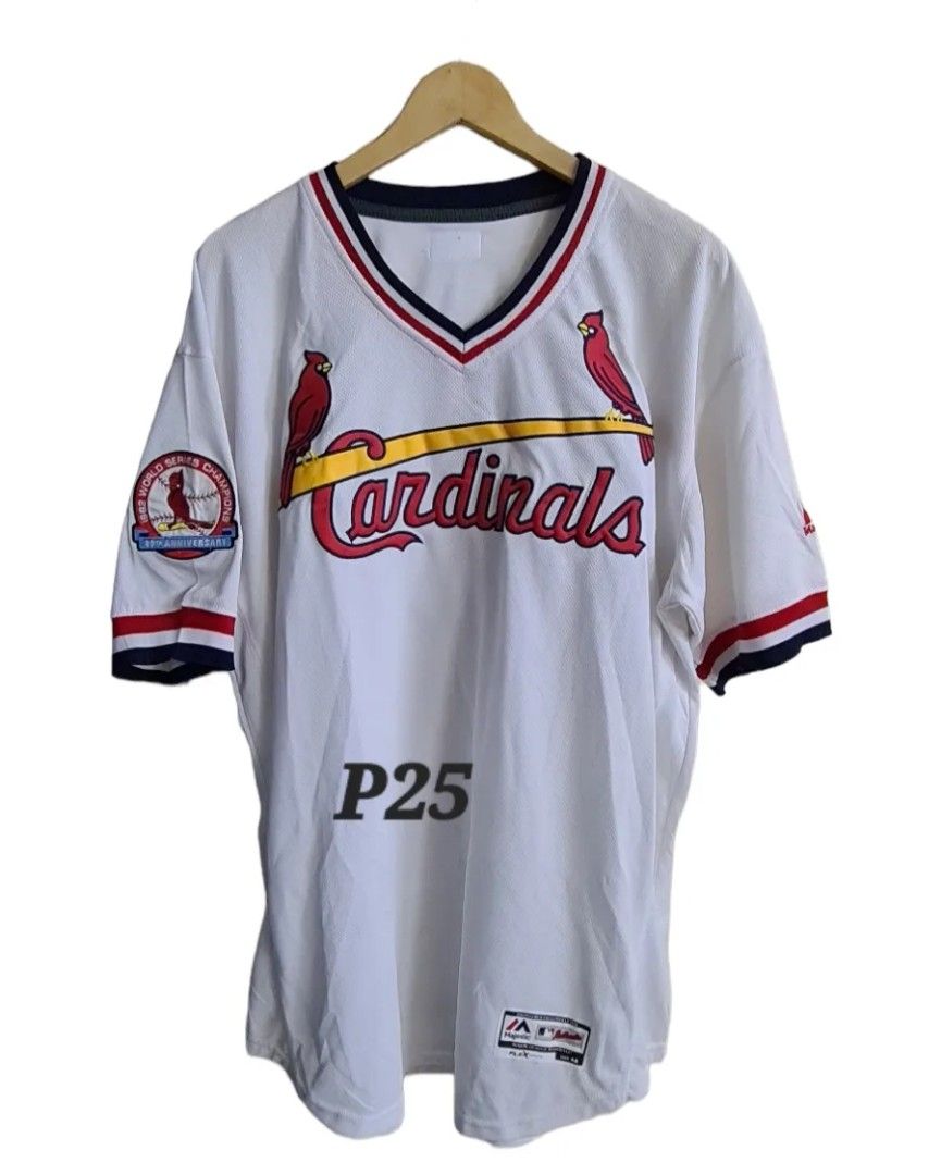 MLB St. Louis Cardinals Jersey, Men's Fashion, Activewear on Carousell