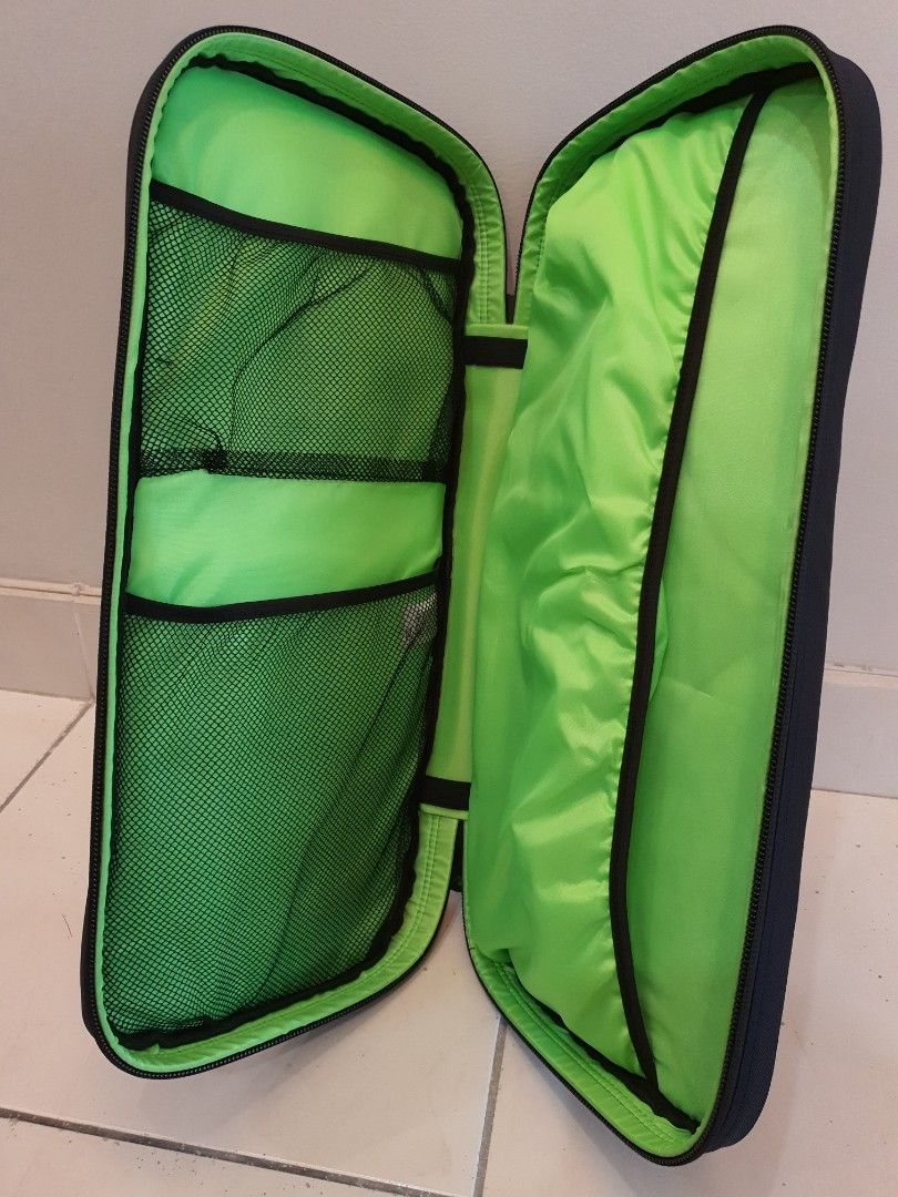 New Razer keyboard bag gaming, Computers & Tech, Parts & Accessories