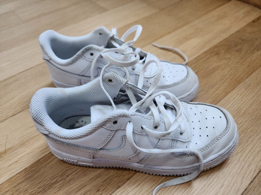 nike air force 1 kids size 5.5