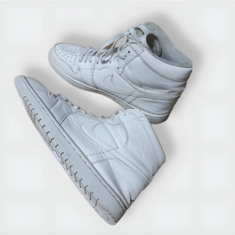 triple white air jordan