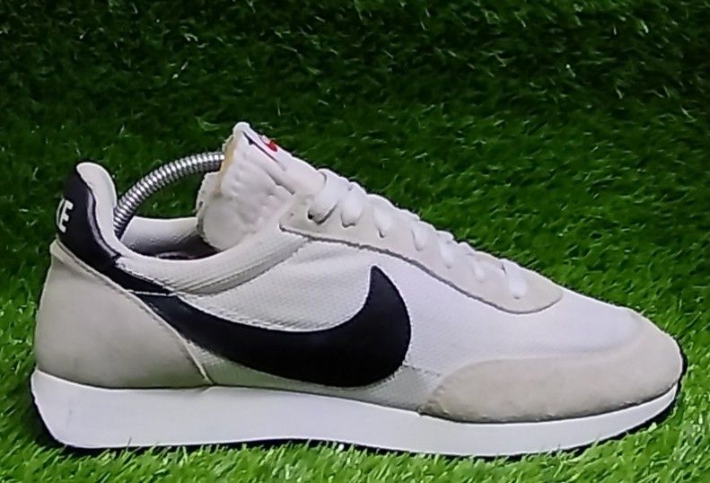 nike tailwind 79 phantom