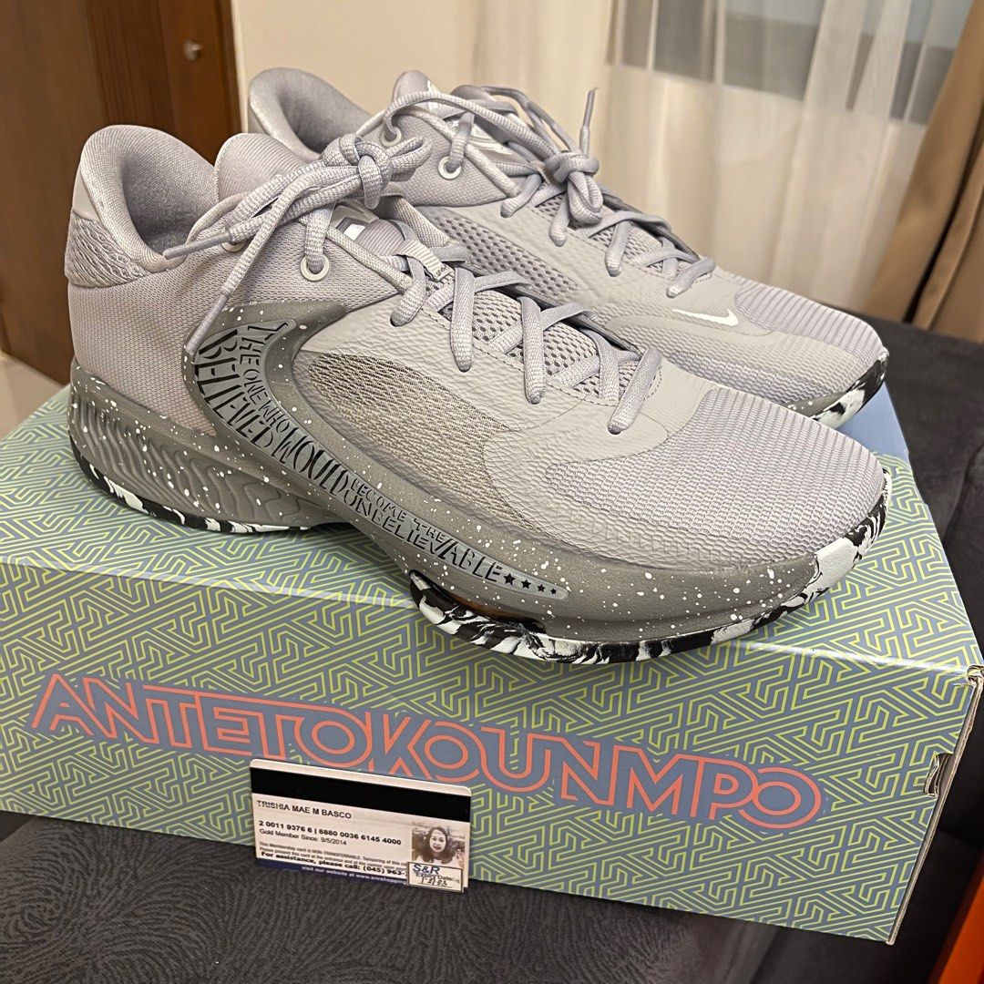 giannis zoom freak 4