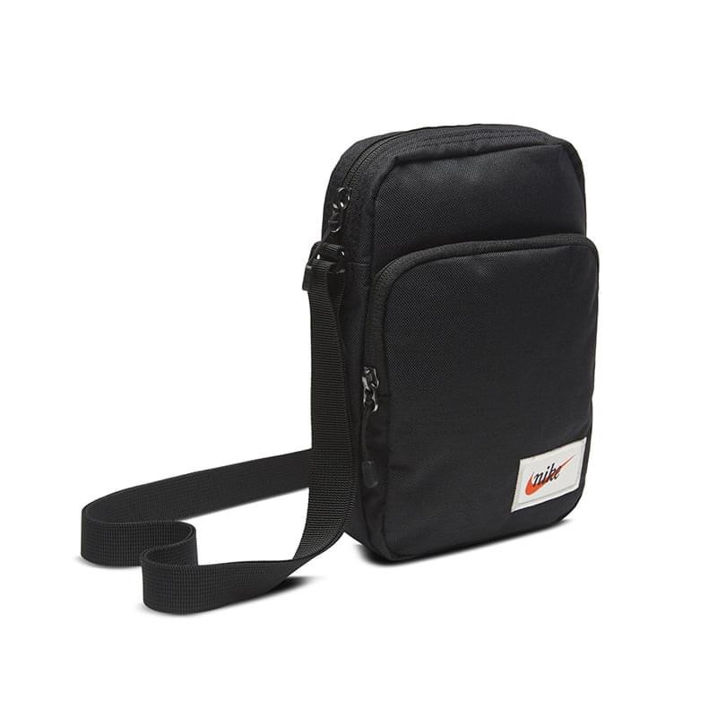 Nike heritage bag, Men's Fashion, Bags, Sling Bags on Carousell