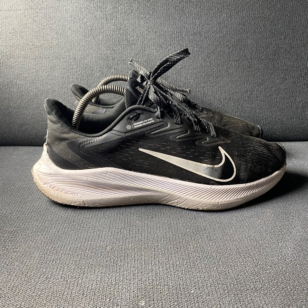 Nike ZOOM, Men's Fashion, Footwear, Sneakers on Carousell