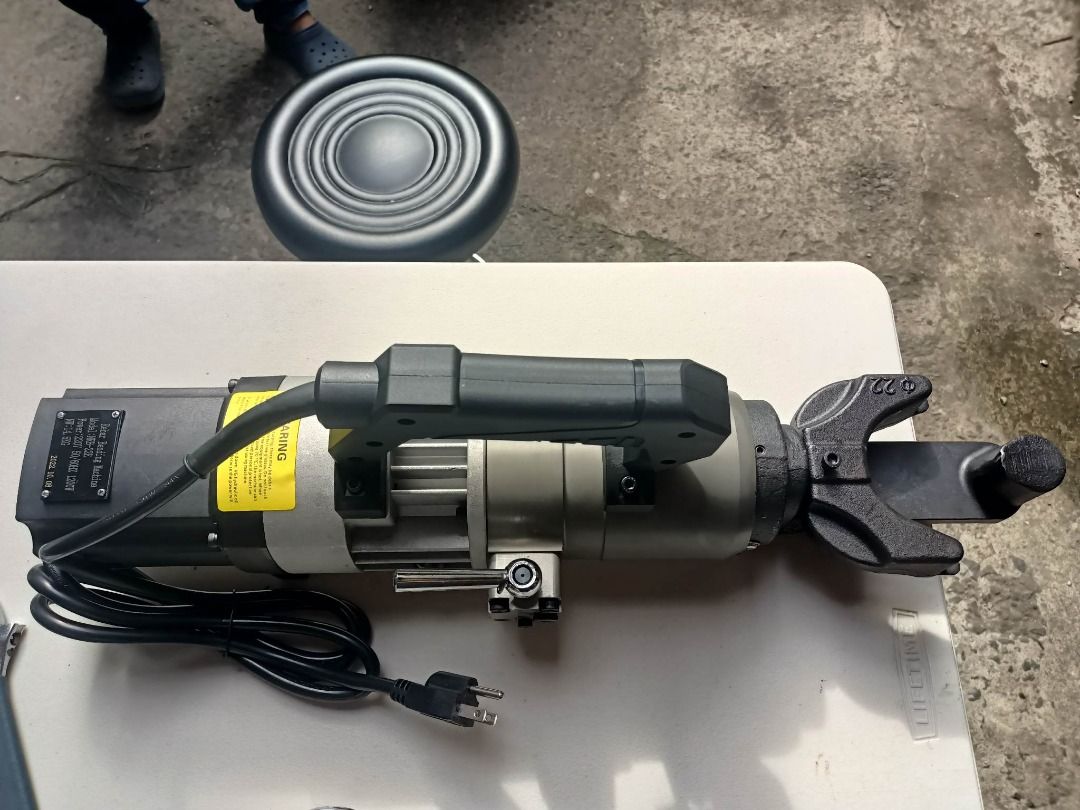 NRB-22E HAND HELD REBAR BENDER (Category: Construction Tools & Equipment) located in Mandaluyong City. Submitted by rescuequipment (Listing ID 1208958603, Image 2). Description: VOLTAGE:220V WEIGHT:20KG BENDING SPEED:7-10S BENDING DIAMETER MAX:4-22MM BENDING ANGLE:0-130 DEGREES.