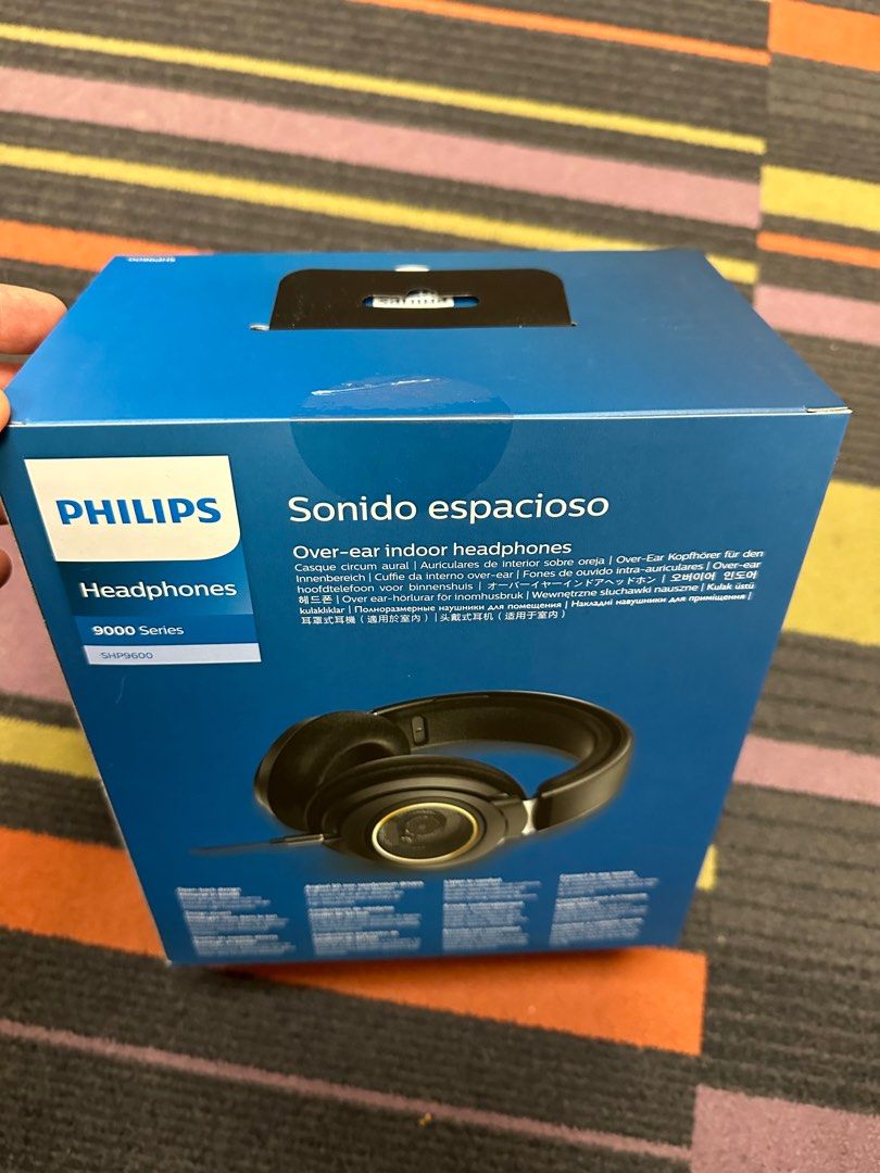 Philips wired over ear Headphones 9000 series SHP9600, Audio