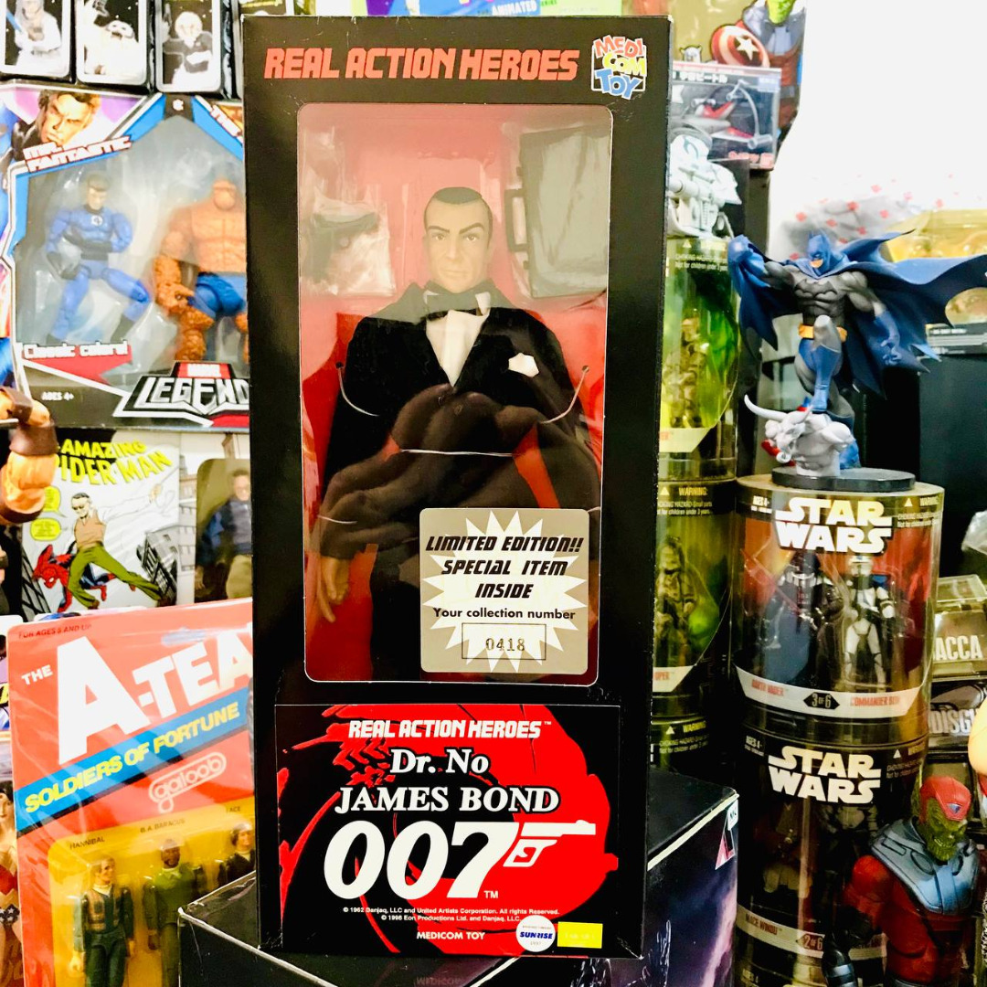 rare !!! medicom real action heroes james bond 007 - dr.no