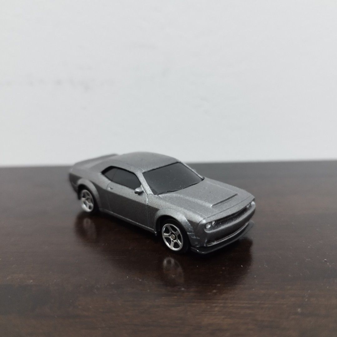 RMZ City Dodge Challenger SRT Demon like Hotwheels Tomica