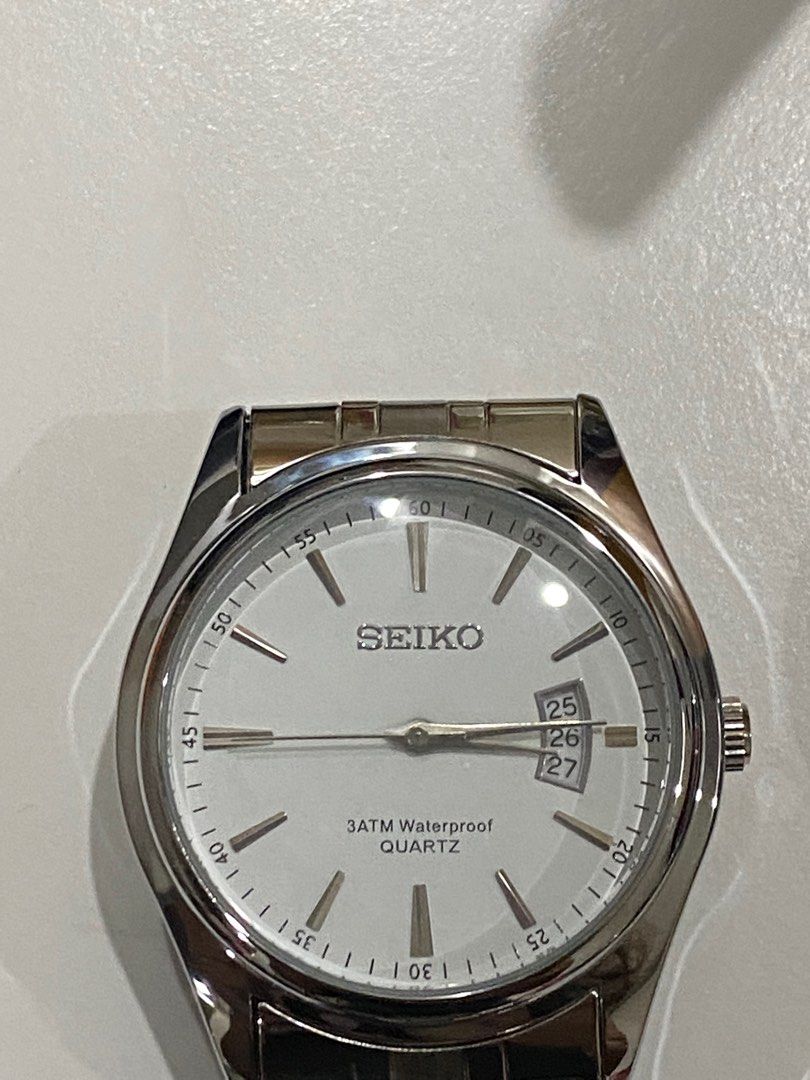SALE Seiko Silver White spec Men s Fashion Watches