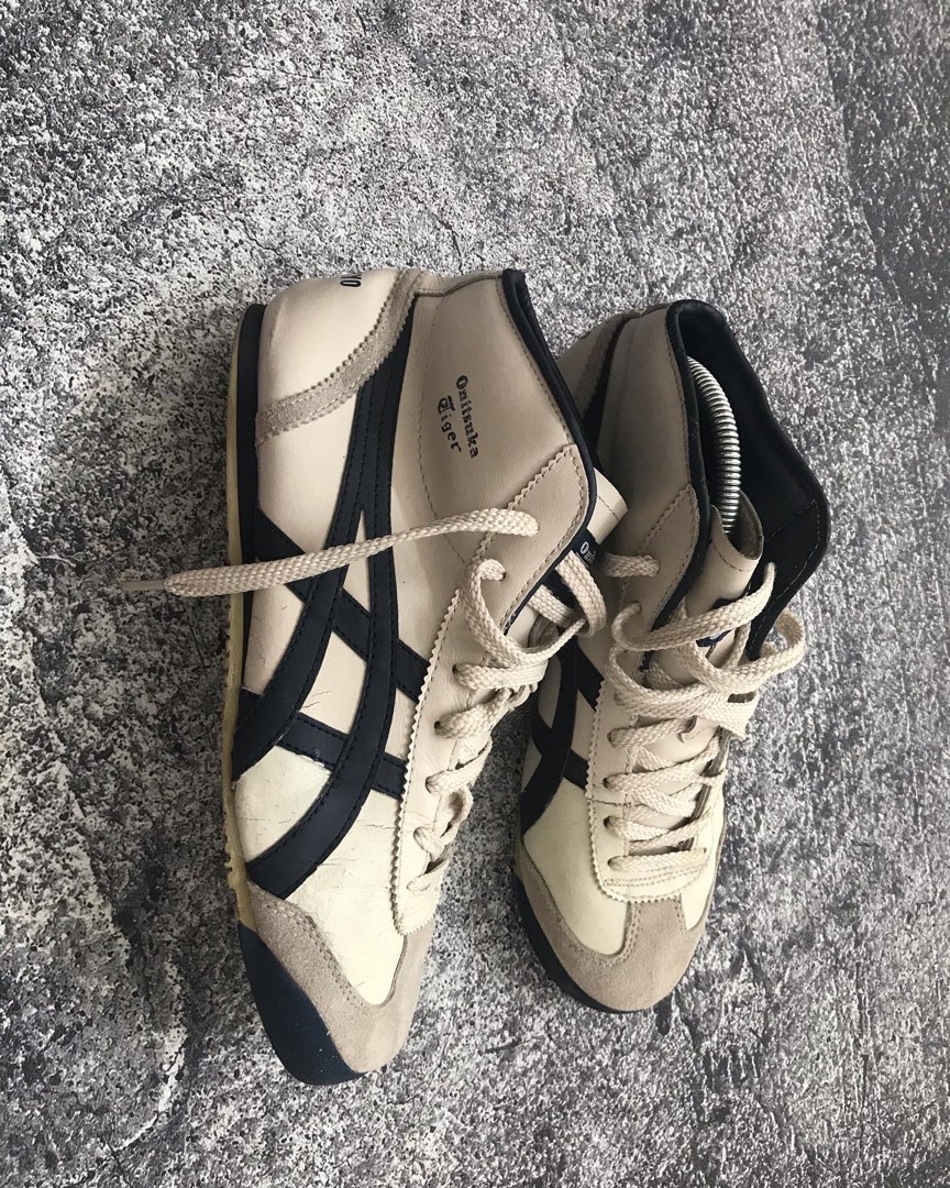 counter sepatu onitsuka