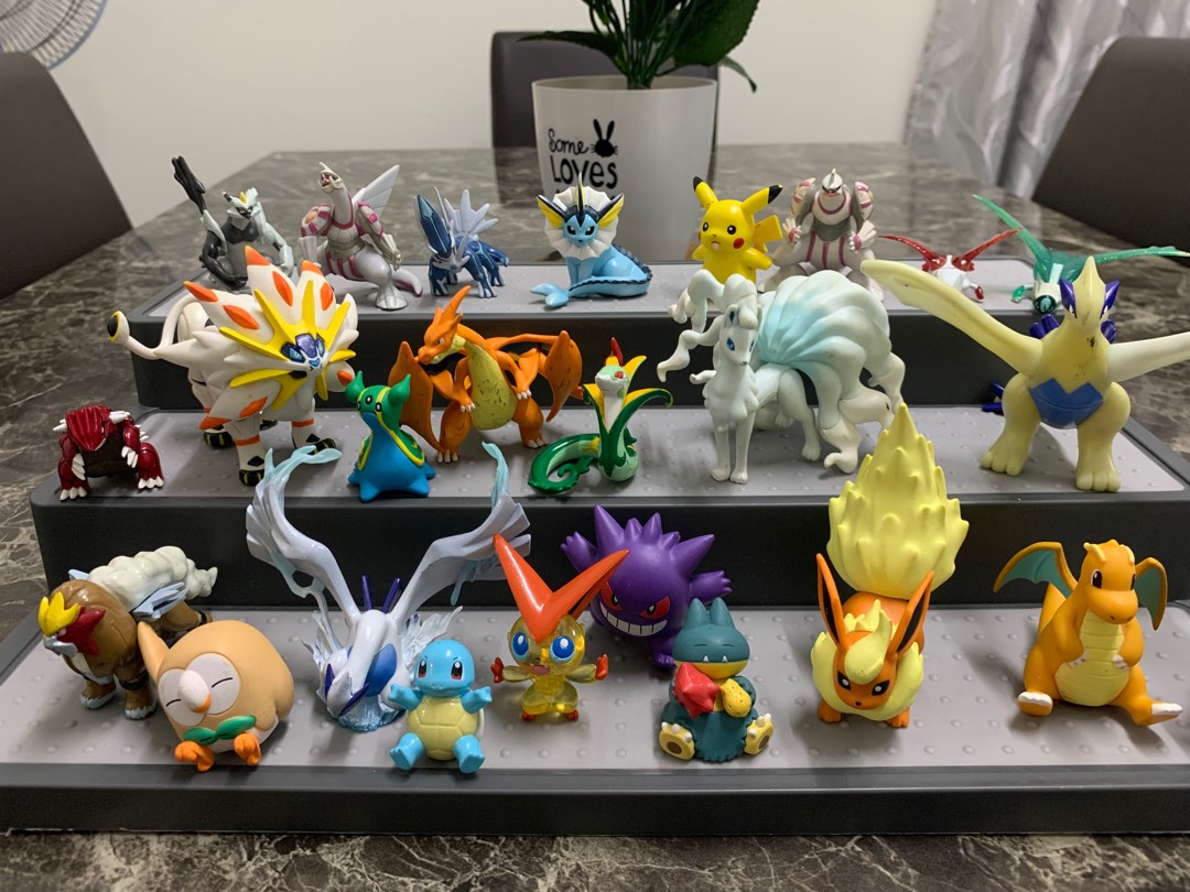 Set 25 pcs pokemon Figure charizard pikachu set figure, Hobbies & Toys