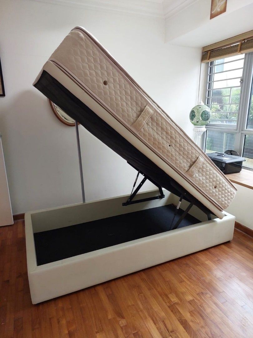 SEALY Super Single Divan Bed with storage compartment with hydraulic