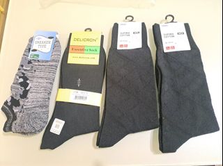 Socks（襪）
UNIQLO及DELICRON64240259285378110