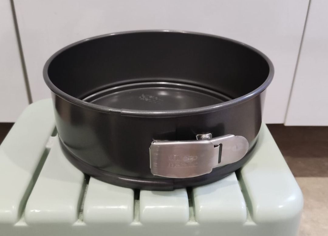 Springform Pan, Square Pan, Round Cake Pans Set, Hand Mixer, Furniture